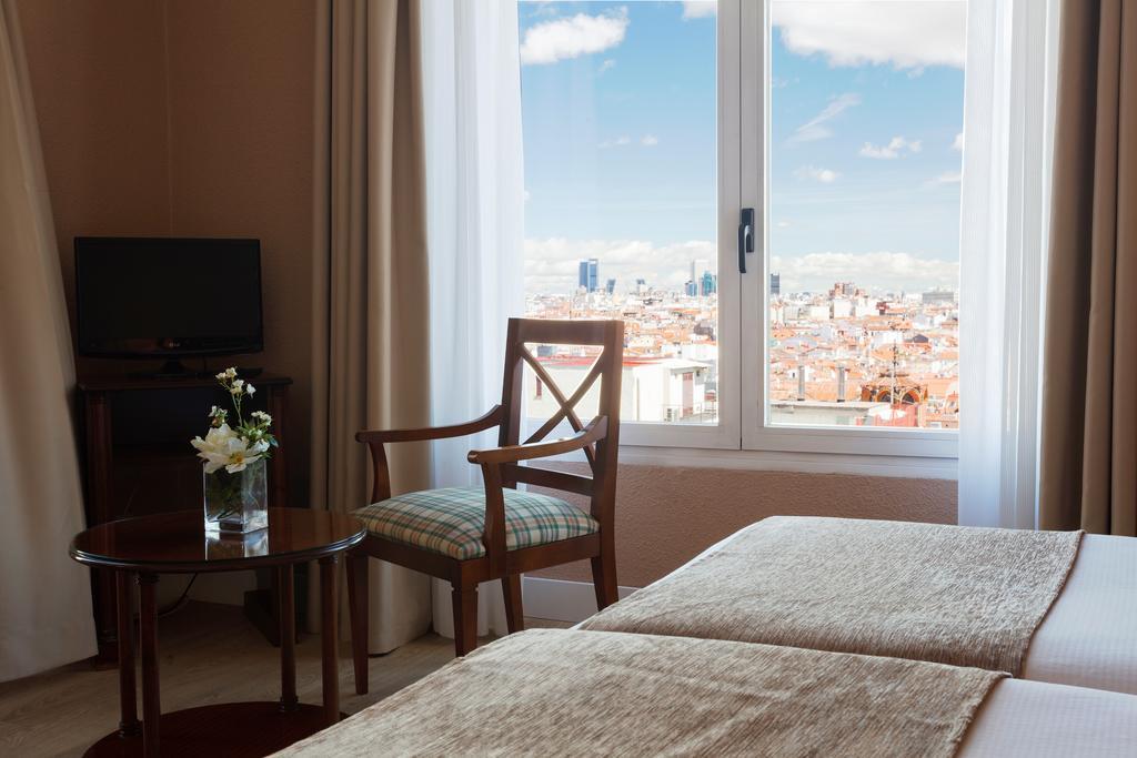 Room Mate Macarena - Gran Via มาดริด ภายนอก รูปภาพ