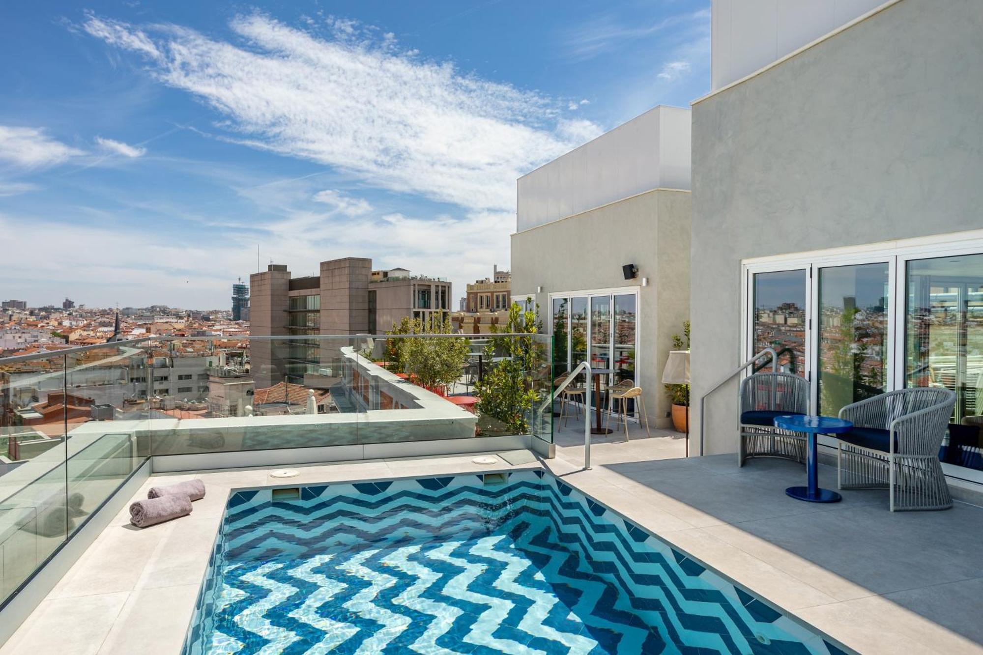 Room Mate Macarena, Madrid Gran Via ภายนอก รูปภาพ
