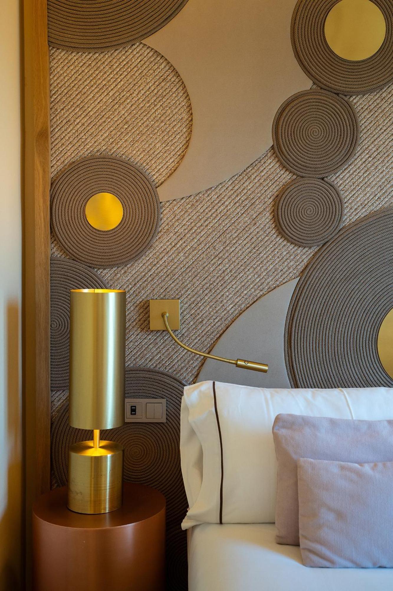 Room Mate Macarena, Madrid Gran Via ภายนอก รูปภาพ